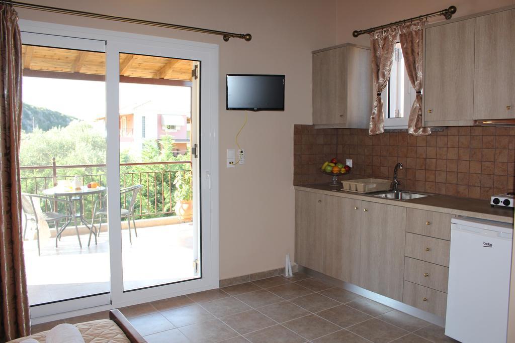 Alkionis Pool View Apartments Lefkáda 外观 照片